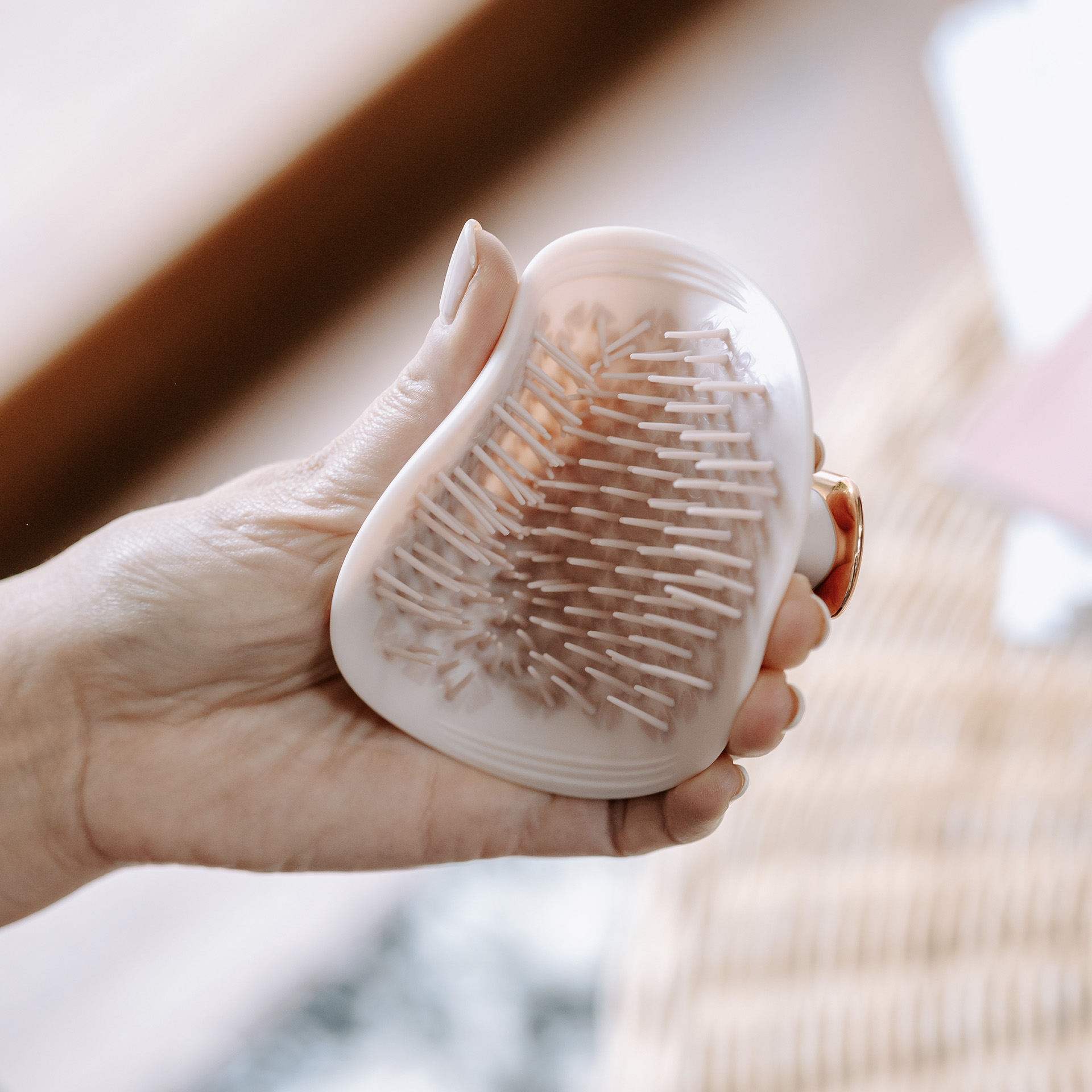 Manta® Orginal Różowa szczotka do włosów - obrazek 6